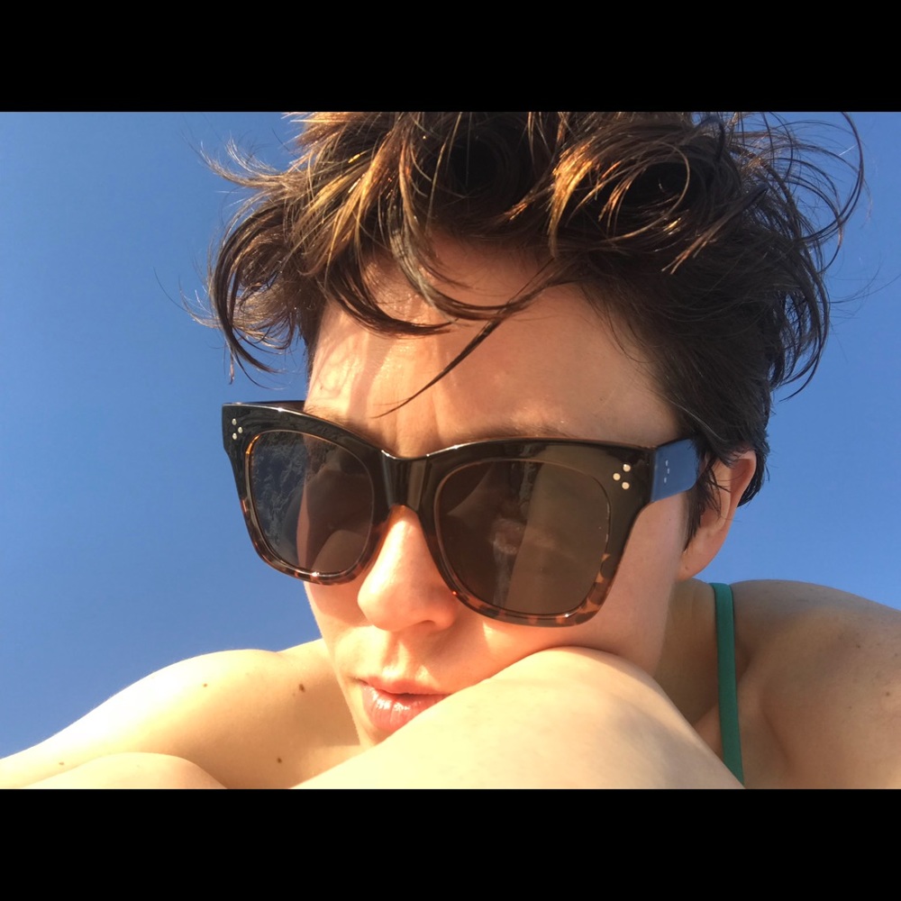 Meet your Posher, Marisa